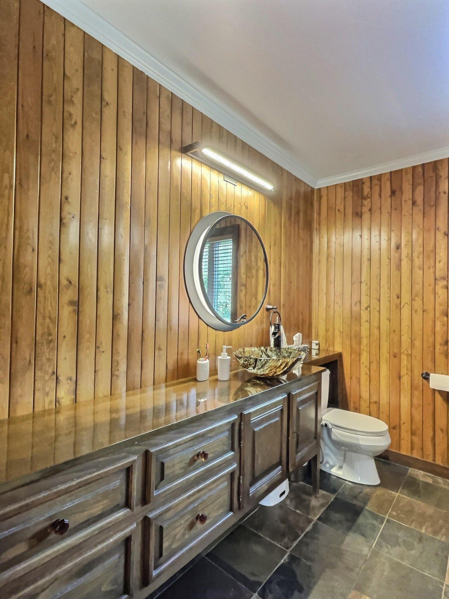 









3


Rue de la Colline

,
Sainte-Catherine-de-la-Jacques-Cartier,




QC
G3N2P5

