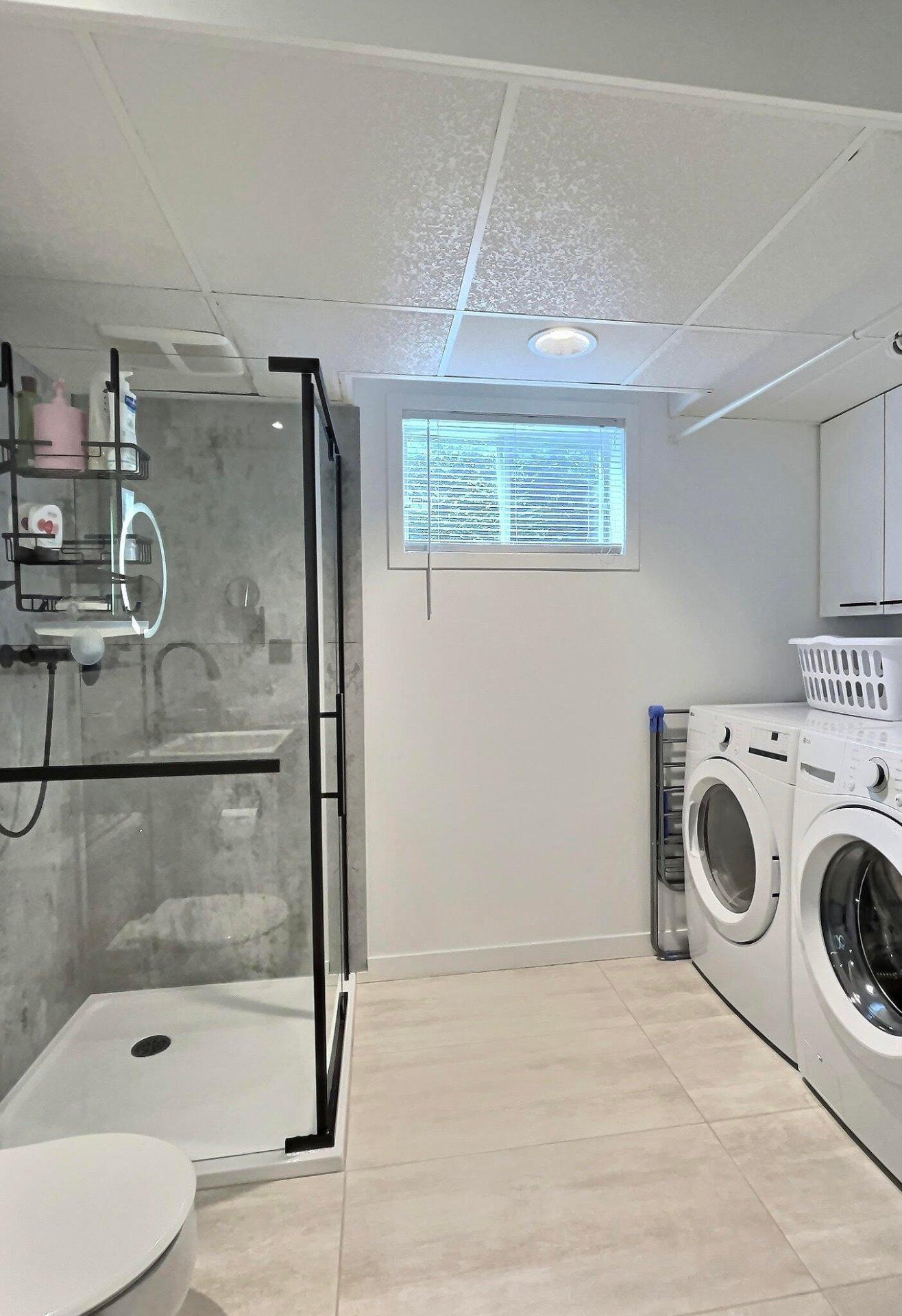 









3


Rue de la Colline

,
Sainte-Catherine-de-la-Jacques-Cartier,




QC
G3N2P5

