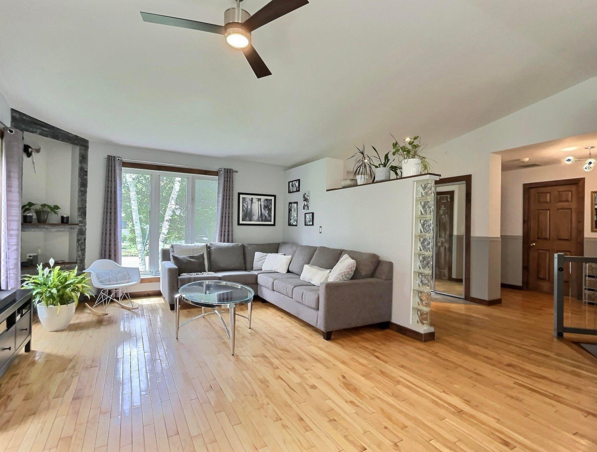 









3


Rue de la Colline

,
Sainte-Catherine-de-la-Jacques-Cartier,




QC
G3N2P5

