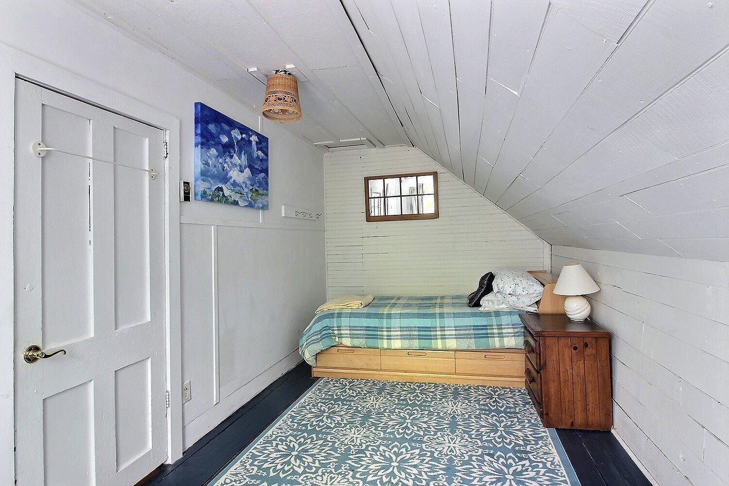 









2595


Ch. Holmes

,
Barnston-Ouest,




QC
J0B1C0

