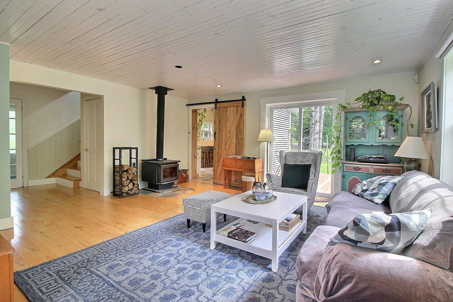 









2595


Ch. Holmes

,
Barnston-Ouest,




QC
J0B1C0

