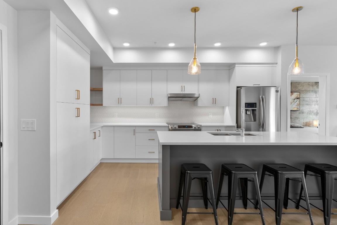 









1215


St. Paul

Street, 509,
Kelowna,




BC
V1Y 2C7

