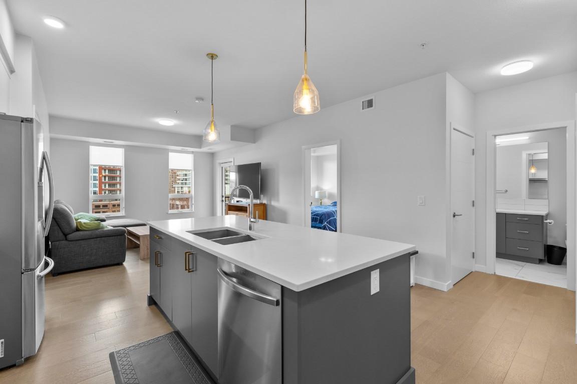 









1215


St. Paul

Street, 509,
Kelowna,




BC
V1Y 2C7

