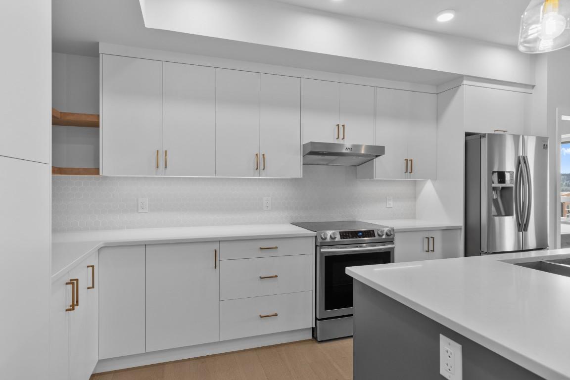 









1215


St. Paul

Street, 509,
Kelowna,




BC
V1Y 2C7

