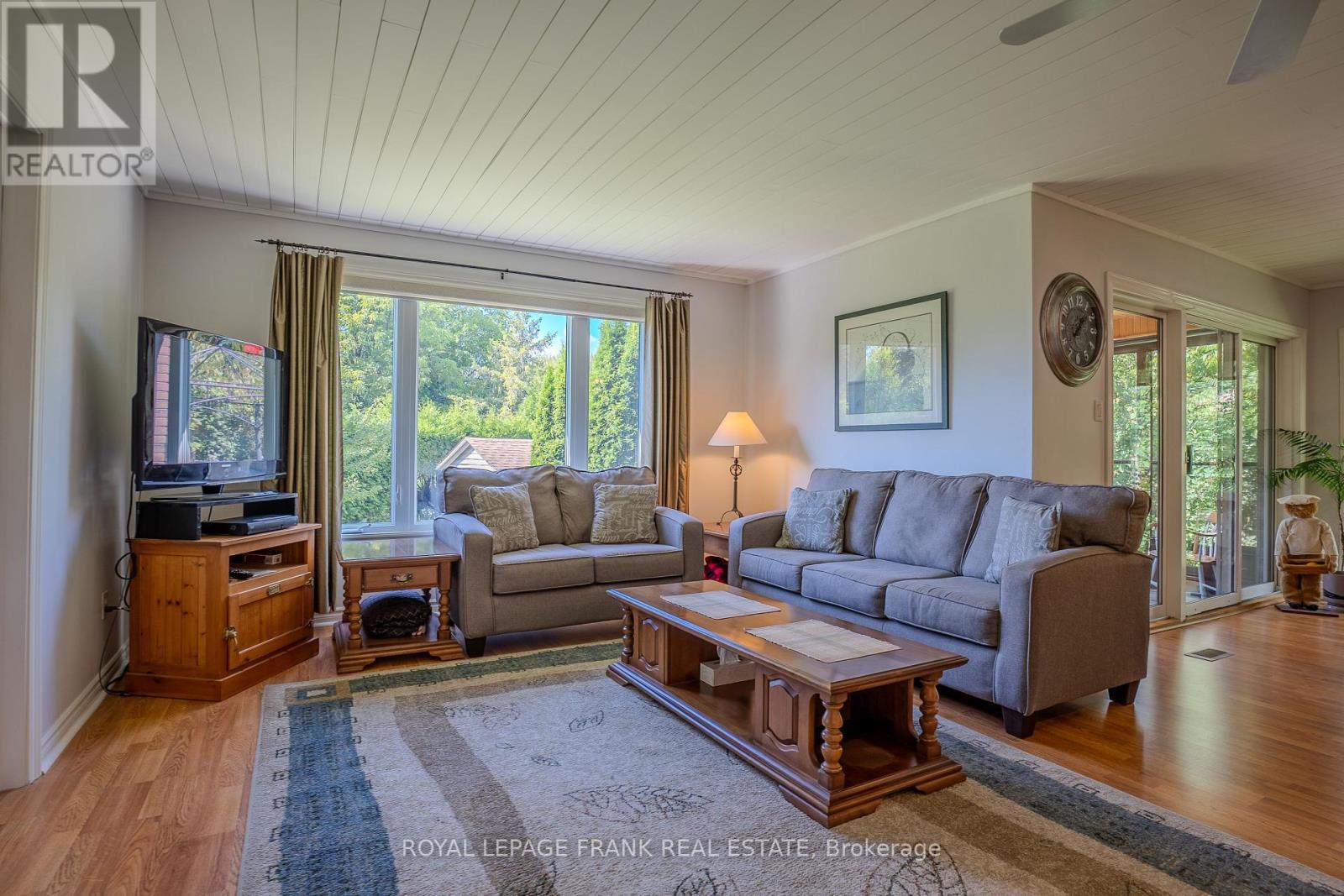 












41 PIRATES GLEN DRIVE

,
Trent Lakes,




Ontario
K0M1A0

