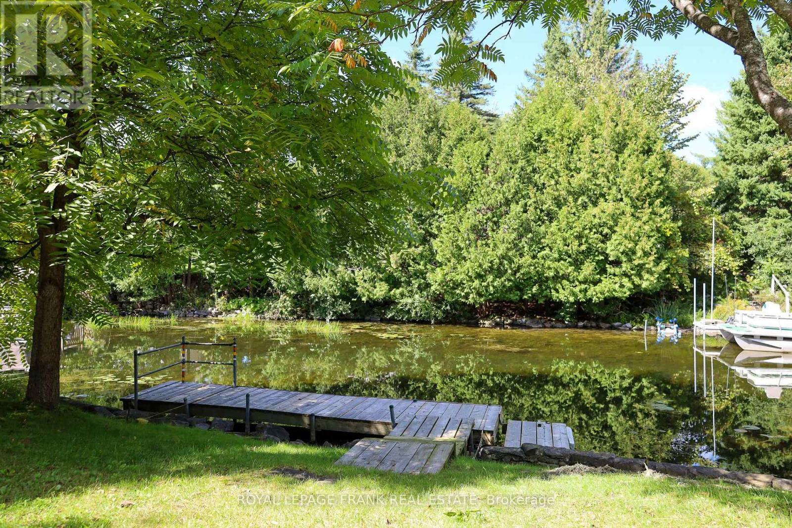 












41 PIRATES GLEN DRIVE

,
Trent Lakes,




Ontario
K0M1A0

