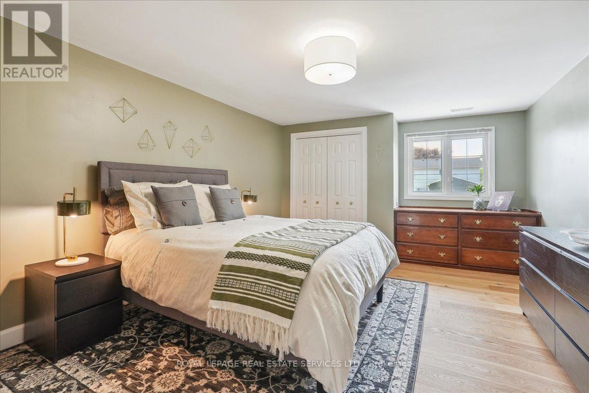 












14 DUBARRY BOULEVARD

,
Hamilton,




Ontario
L8T2V4

