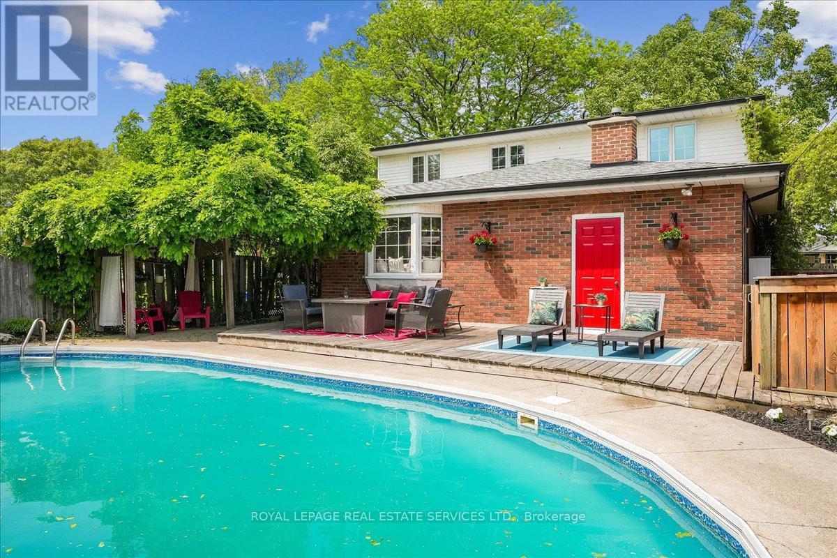 












14 DUBARRY BOULEVARD

,
Hamilton,




Ontario
L8T2V4

