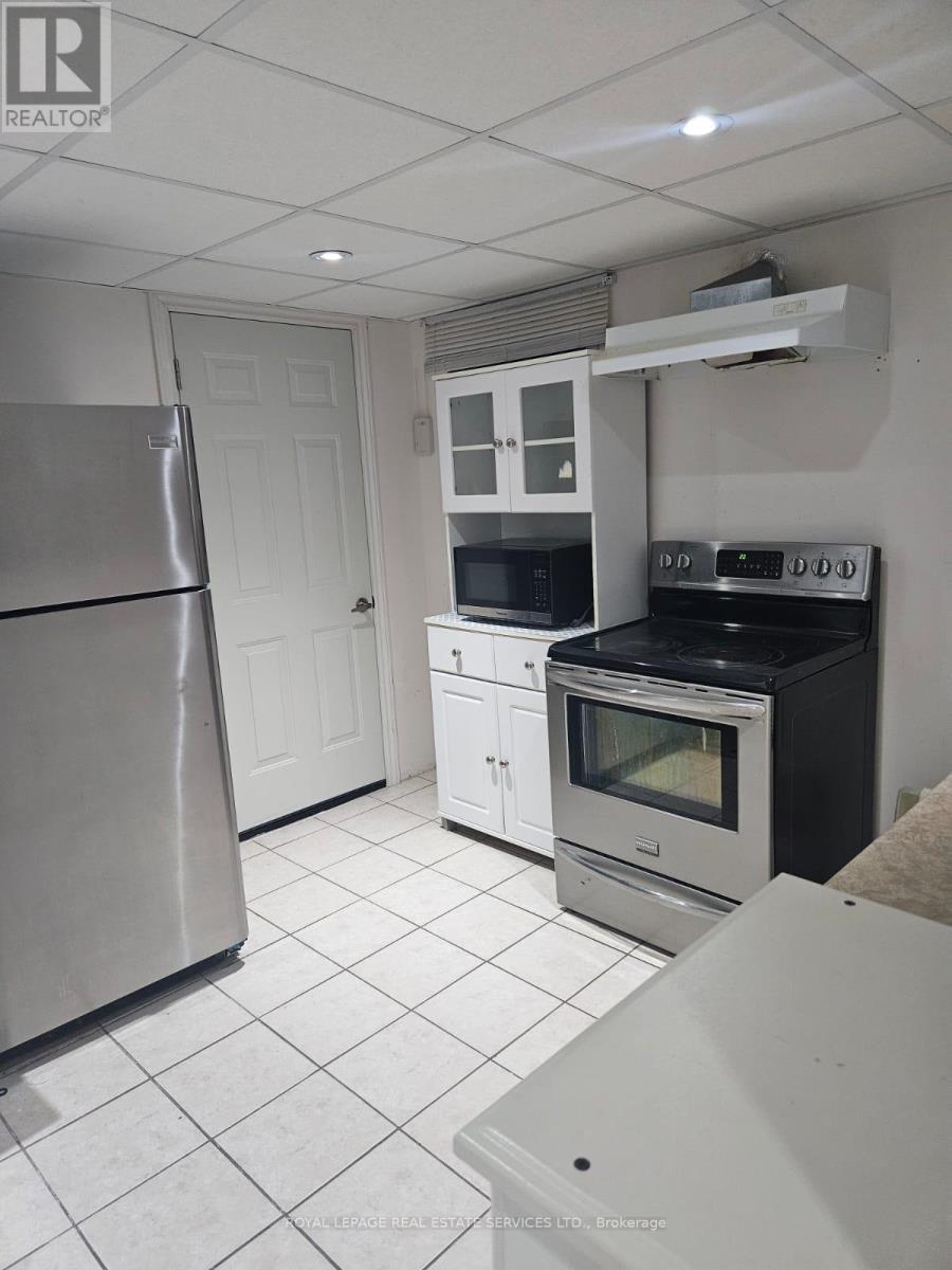 












BSMT - 602 NAPA VALLEY AVENUE

,
Vaughan,




Ontario
L4H1R1

