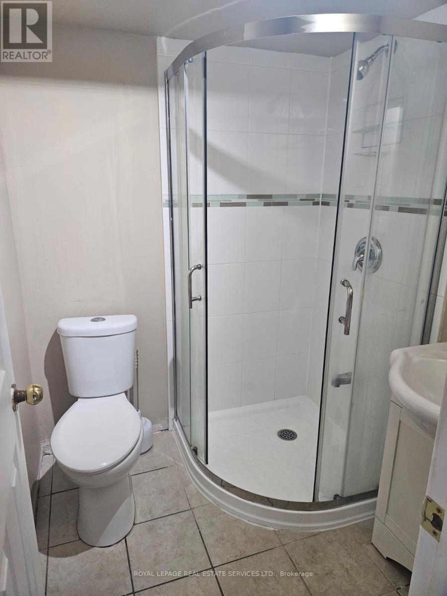 












BSMT - 602 NAPA VALLEY AVENUE

,
Vaughan,




Ontario
L4H1R1

