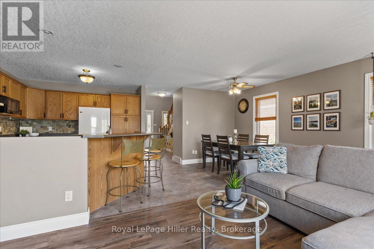 












83 BELL COURT

,
Stratford,




Ontario
N5A7W8

