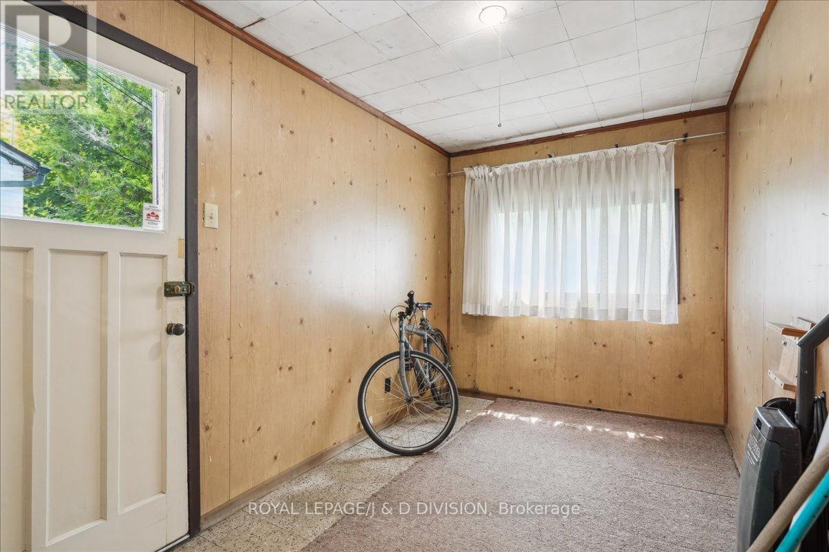 












51 CHICORA AVENUE

,
Toronto,




Ontario
M5R1T7

