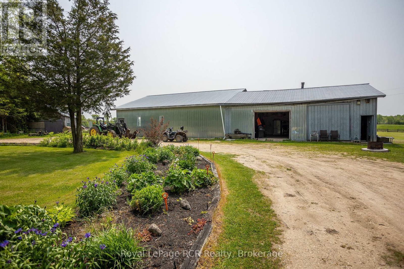 












713630 DURHAM ROAD B

,
Grey Highlands,







Ontario
N0C1K0

