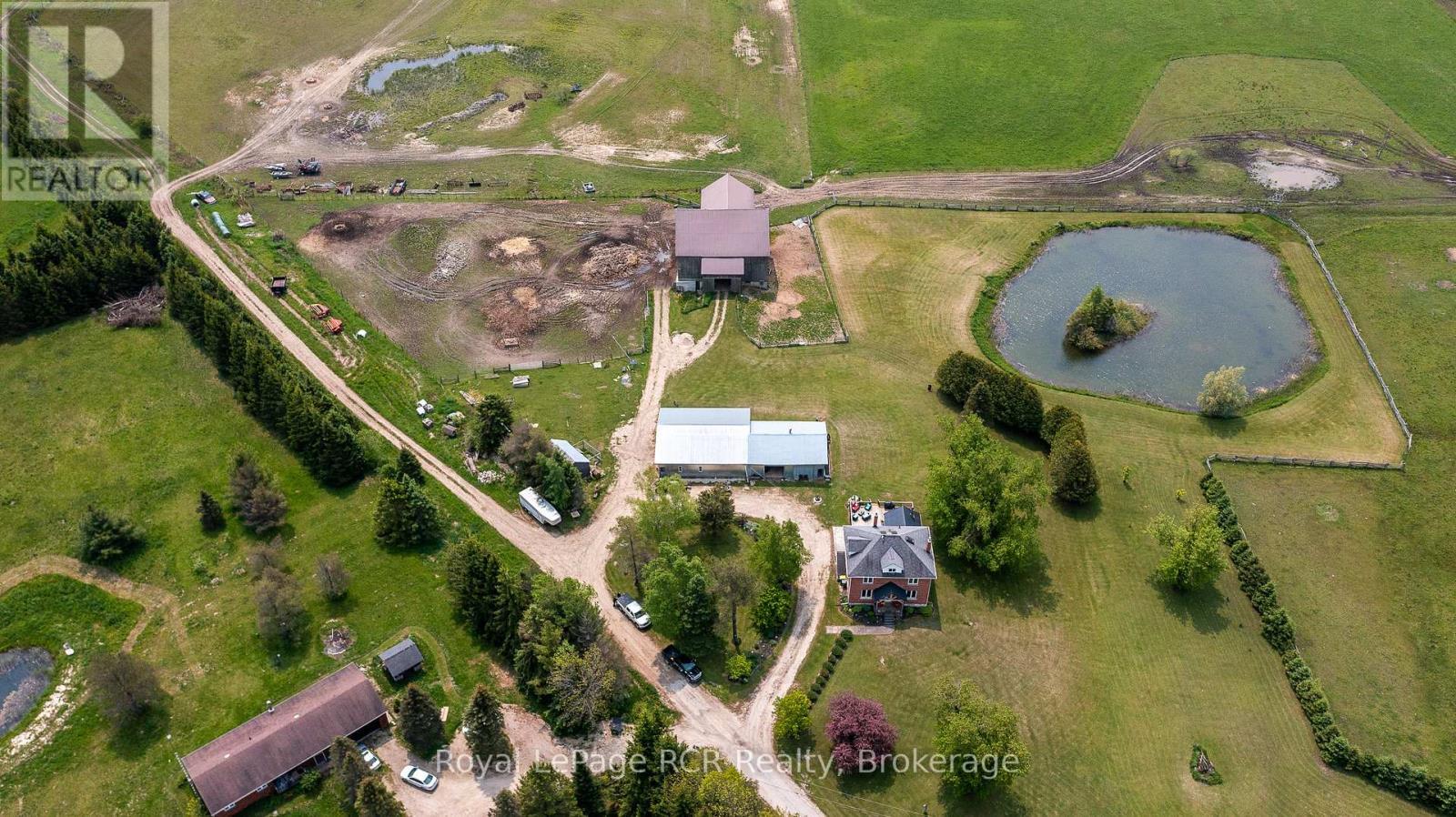 












713630 DURHAM ROAD B

,
Grey Highlands,







Ontario
N0C1K0

