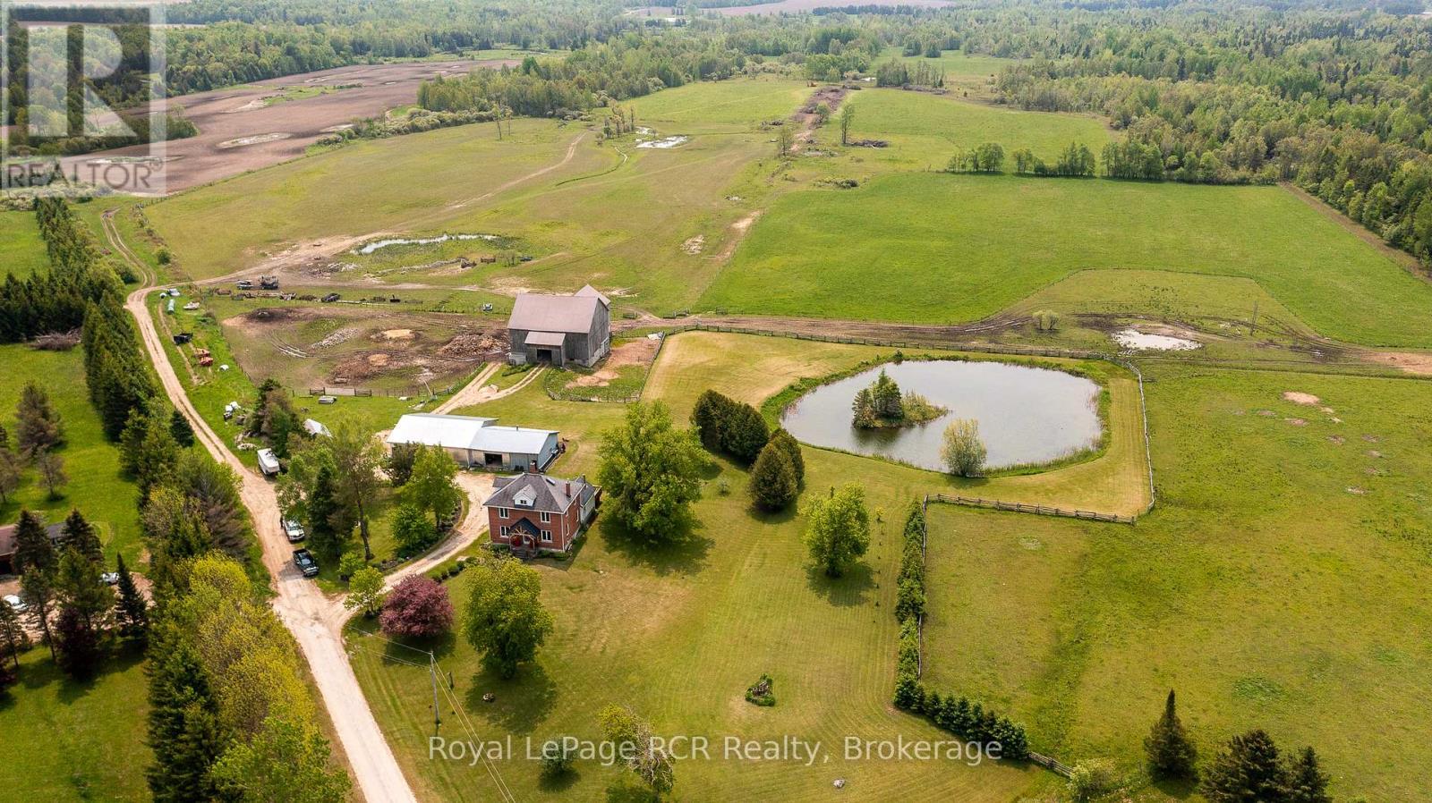 












713630 DURHAM ROAD B

,
Grey Highlands,







Ontario
N0C1K0

