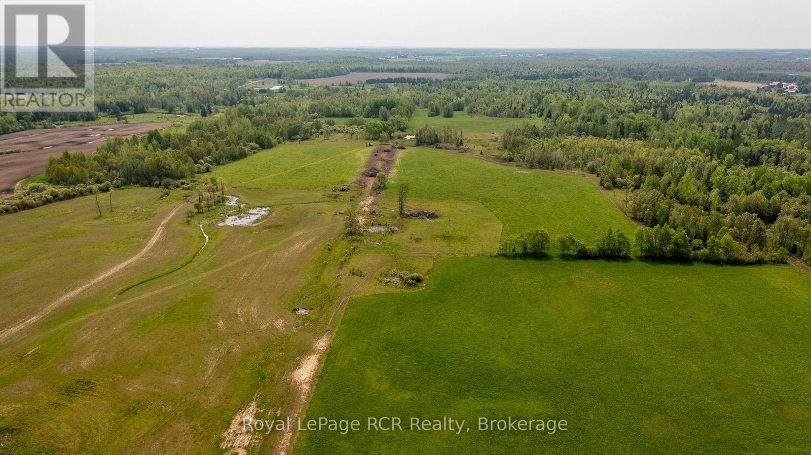 












713630 DURHAM ROAD B

,
Grey Highlands,







Ontario
N0C1K0

