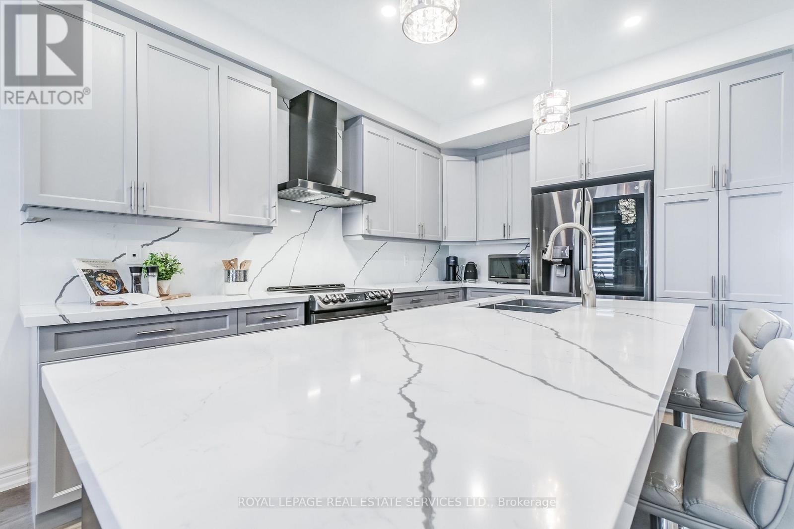 












126 MUTRIE BOULEVARD

,
Guelph/Eramosa,




Ontario
N0B2K0

