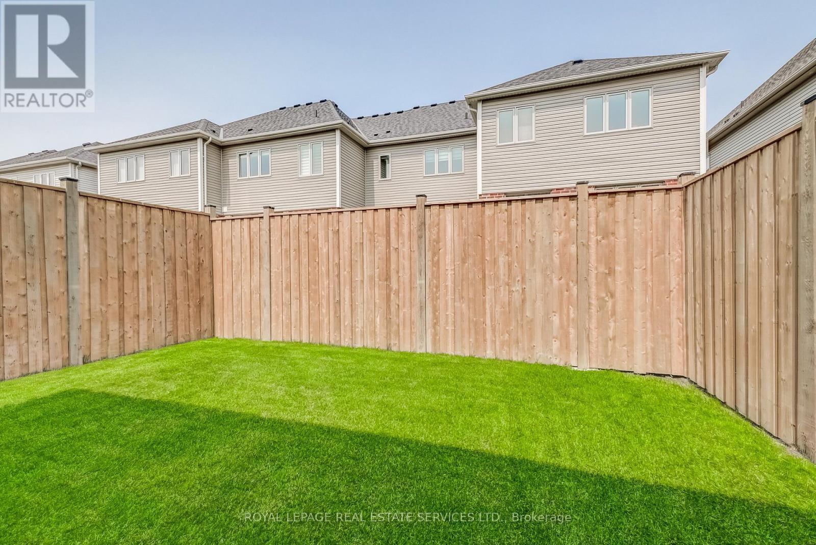 












126 MUTRIE BOULEVARD

,
Guelph/Eramosa,




Ontario
N0B2K0

