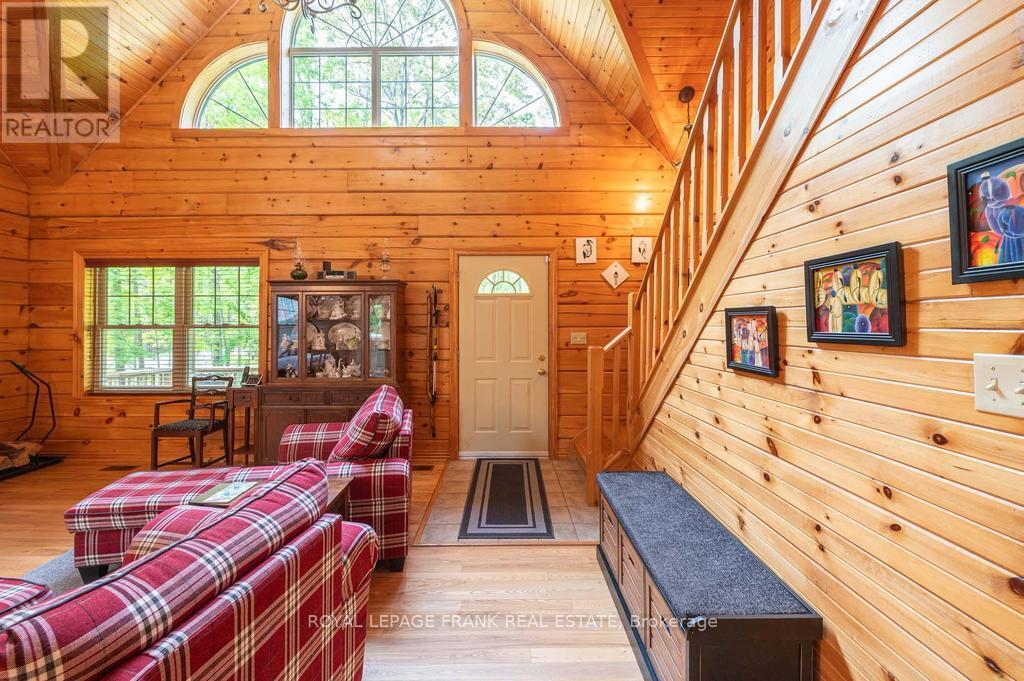 












120 SUGARBUSH CRESCENT

,
Trent Lakes,




Ontario
K0L1J0

