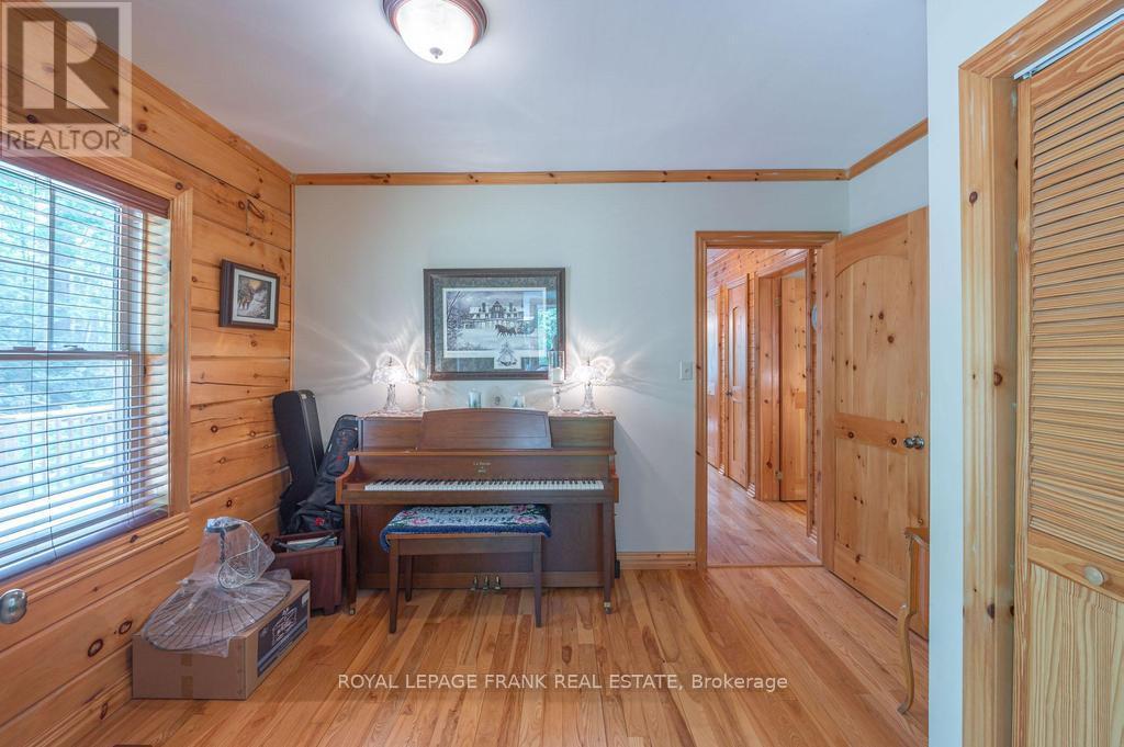 












120 SUGARBUSH CRESCENT

,
Trent Lakes,




Ontario
K0L1J0

