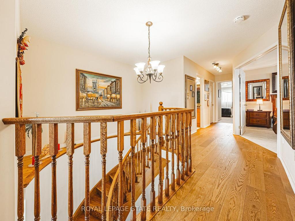 









148


Meadow Wood

Crescent,
Hamilton,




ON
L8J 3Z8

