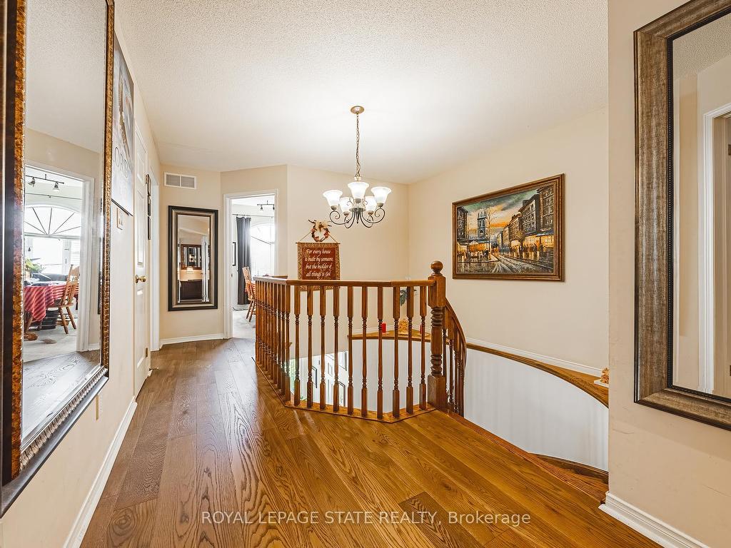 









148


Meadow Wood

Crescent,
Hamilton,




ON
L8J 3Z8

