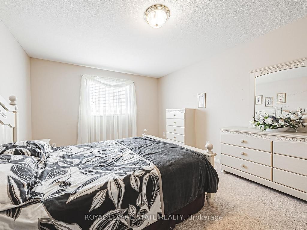 









148


Meadow Wood

Crescent,
Hamilton,




ON
L8J 3Z8

