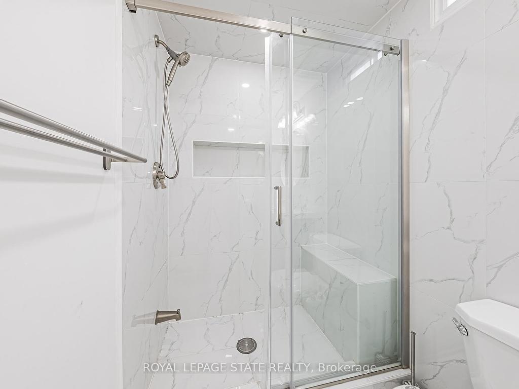 









148


Meadow Wood

Crescent,
Hamilton,




ON
L8J 3Z8

