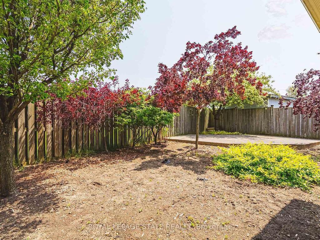 









148


Meadow Wood

Crescent,
Hamilton,




ON
L8J 3Z8

