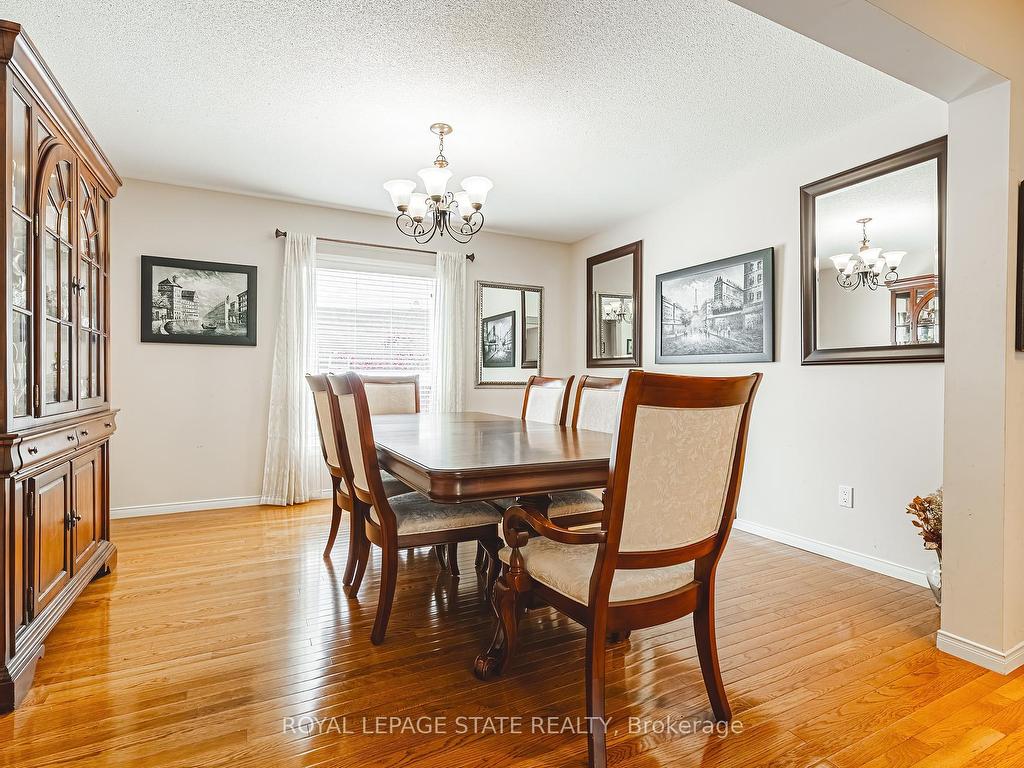 









148


Meadow Wood

Crescent,
Hamilton,




ON
L8J 3Z8

