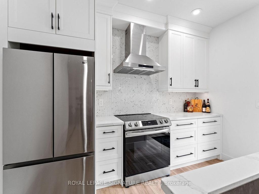 









44


Sunnyshore Park

Drive,
McKellar,




ON
P2A 0B5

