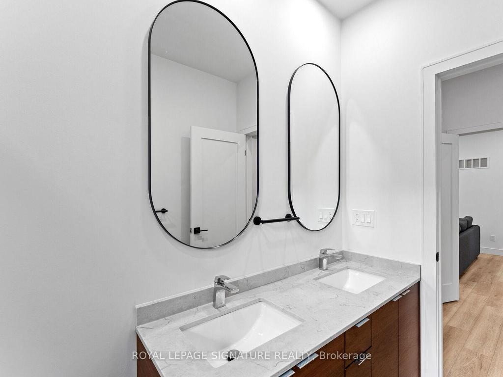 









44


Sunnyshore Park

Drive,
McKellar,




ON
P2A 0B5


