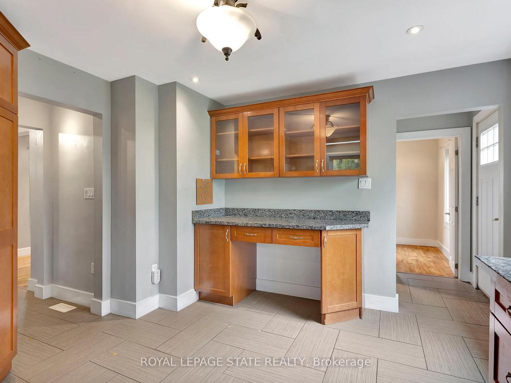 









121


King

Street East,
Hamilton,




ON
L8G 1L2

