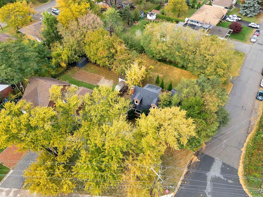 









121


King

Street East,
Hamilton,




ON
L8G 1L2

