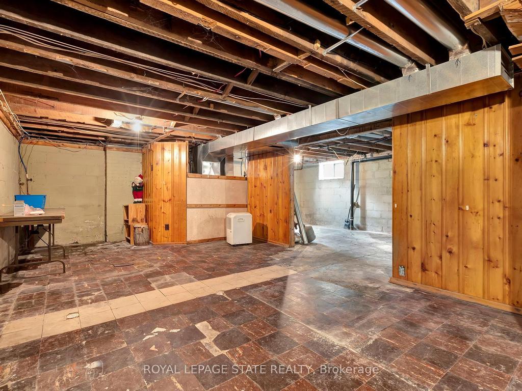 









121


King

Street East,
Hamilton,




ON
L8G 1L2

