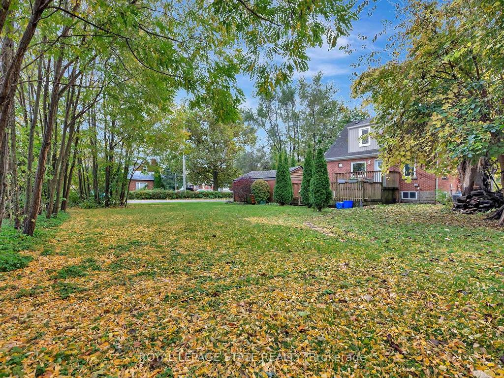 









121


King

Street East,
Hamilton,




ON
L8G 1L2

