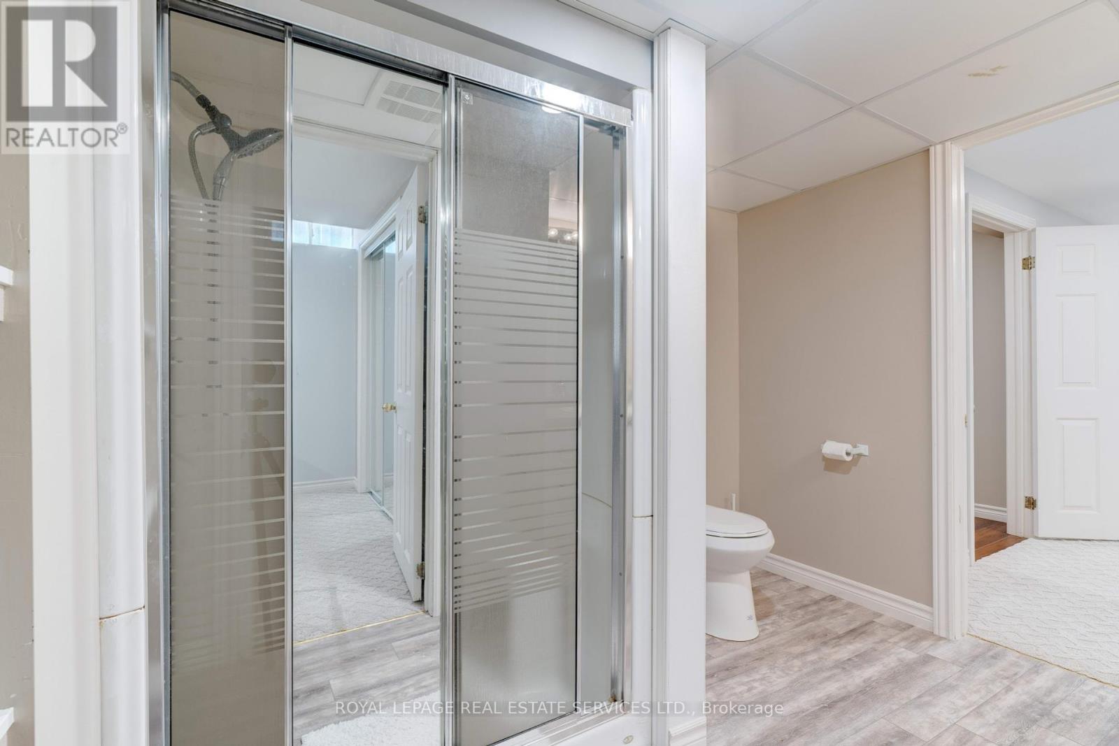 












2139 MARC LANE

,
Burlington,




Ontario
L7M3P7

