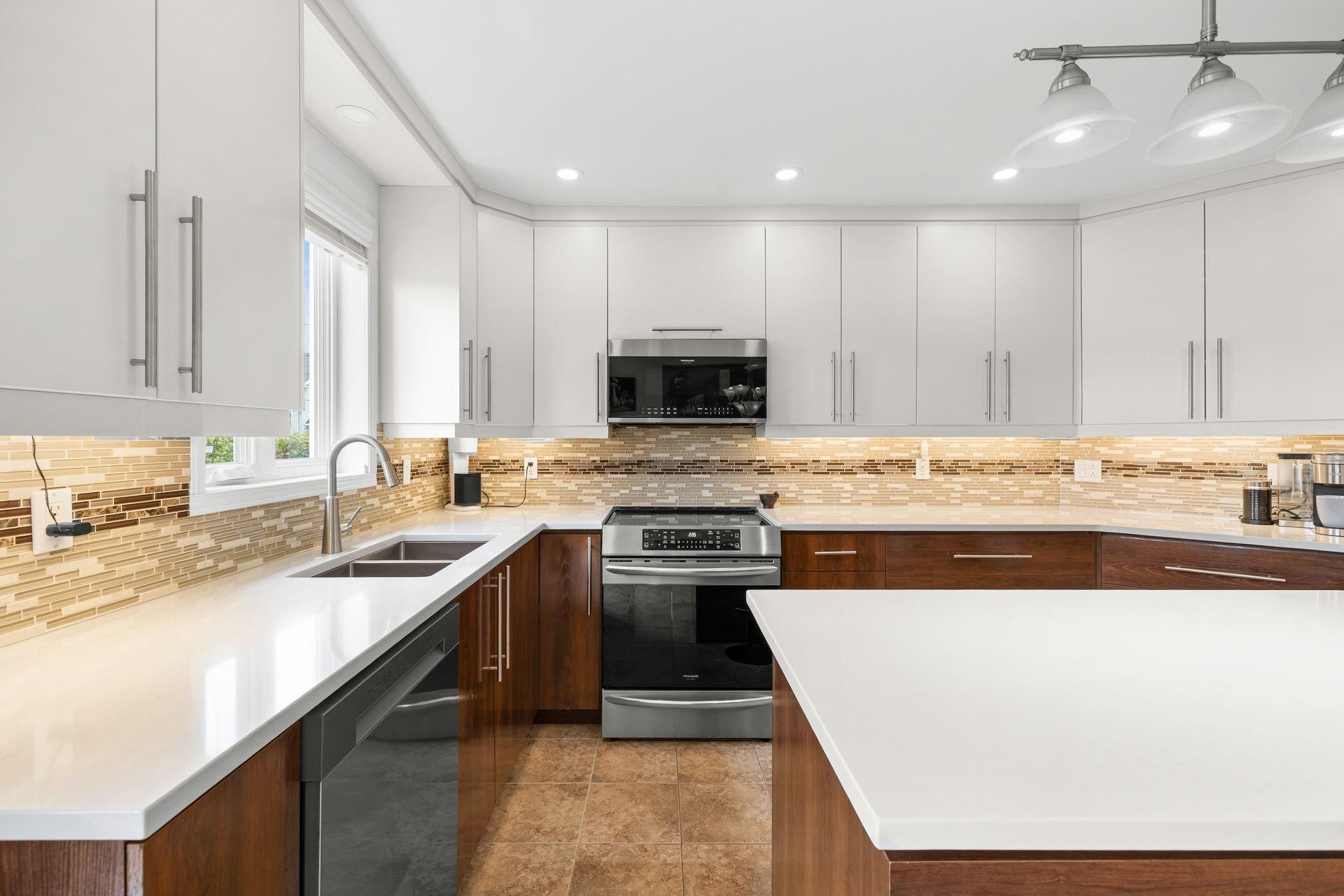 









780


Rue Marie-Louise-Lemelin

,
Lévis (Les Chutes-de-la-Chaudière-Ouest),




QC
G7A0B6

