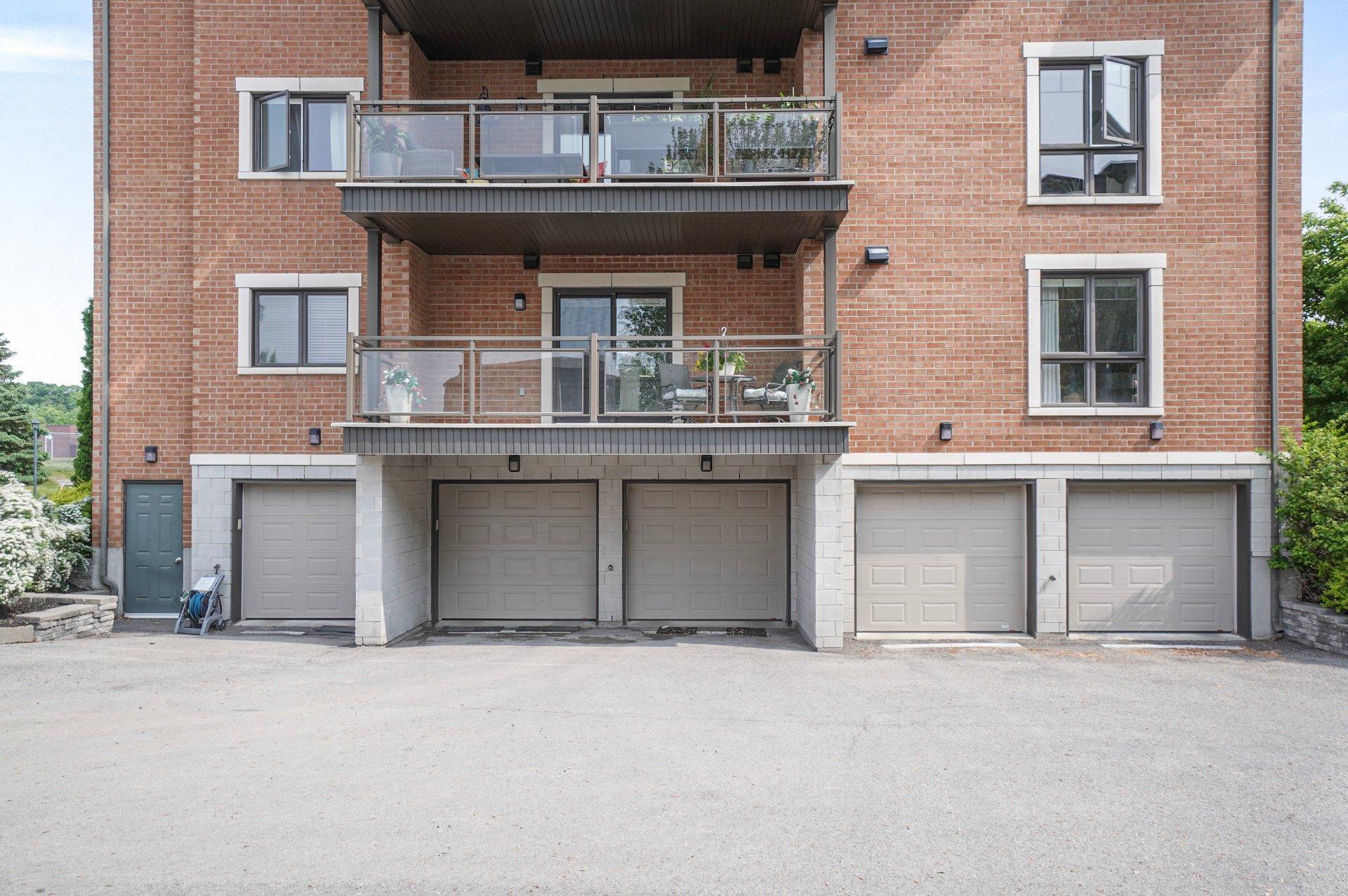 









610


Rue Jacques-Lavigne

, 201,
Sainte-Thérèse,




QC
J7E0A8

