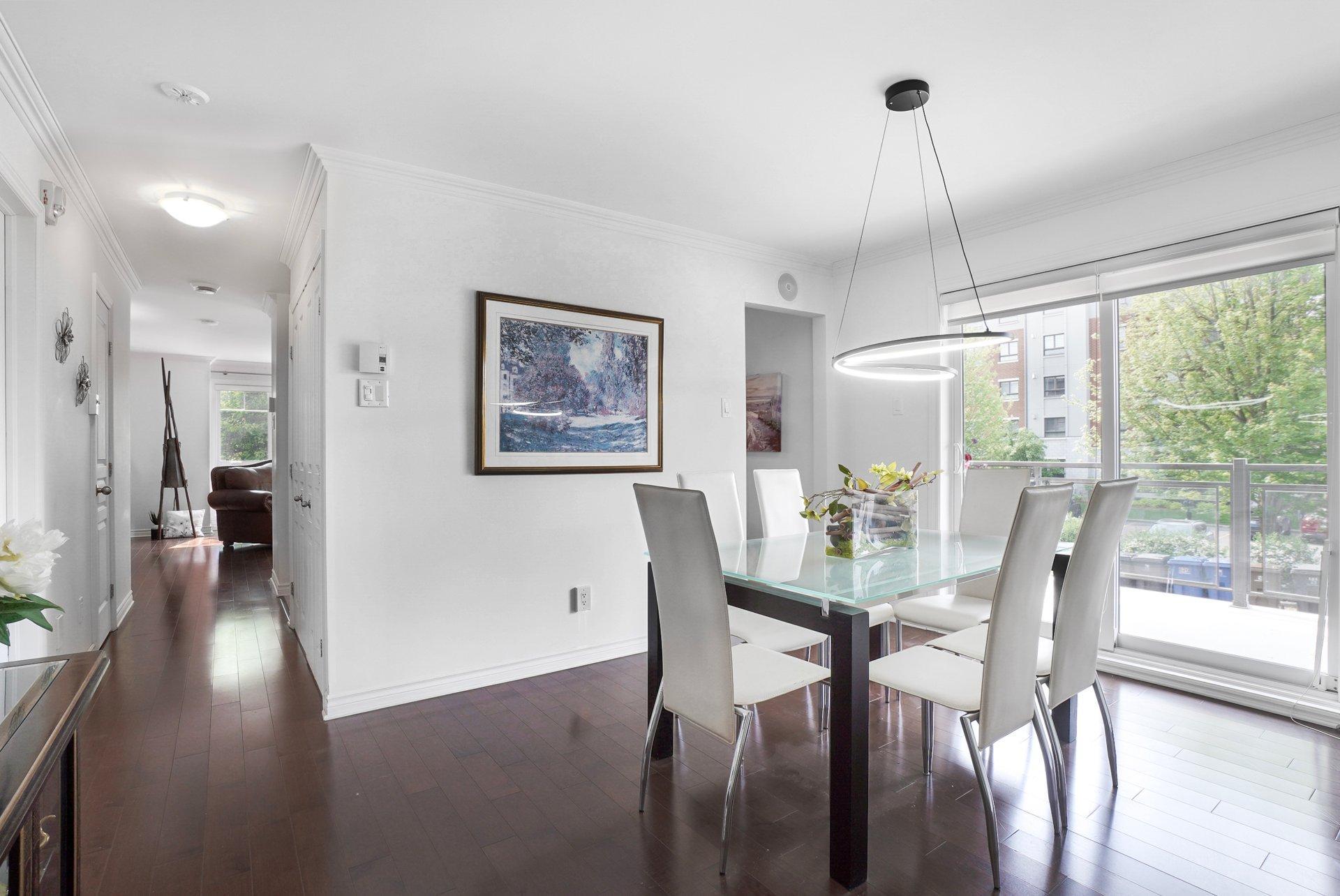 









610


Rue Jacques-Lavigne

, 201,
Sainte-Thérèse,




QC
J7E0A8

