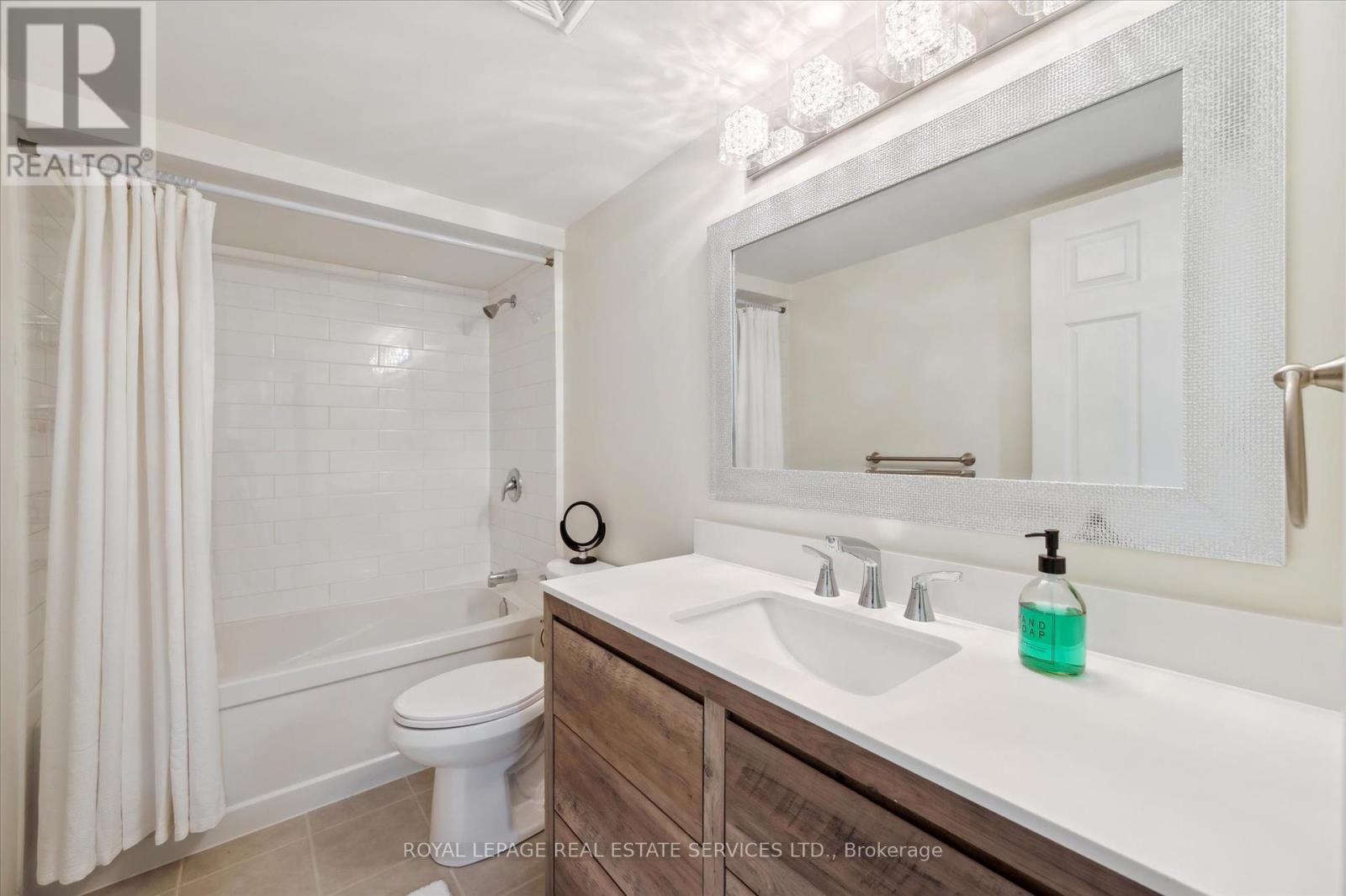 












532 - 1514 PILGRIMS WAY

,
Oakville,




Ontario
L6M3H1

