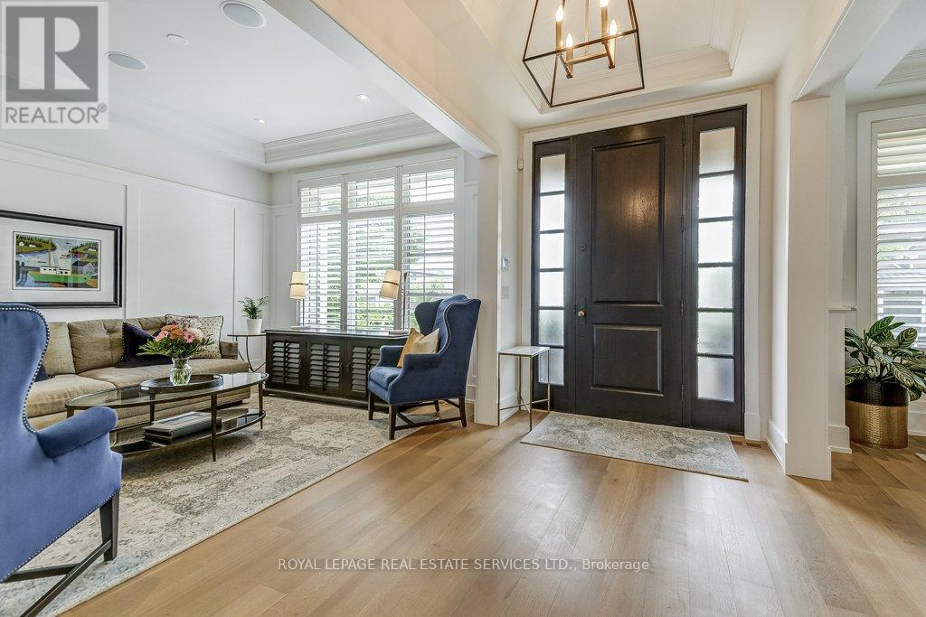 












433 JEANETTE DRIVE

,
Oakville,




Ontario
L6K1M6

