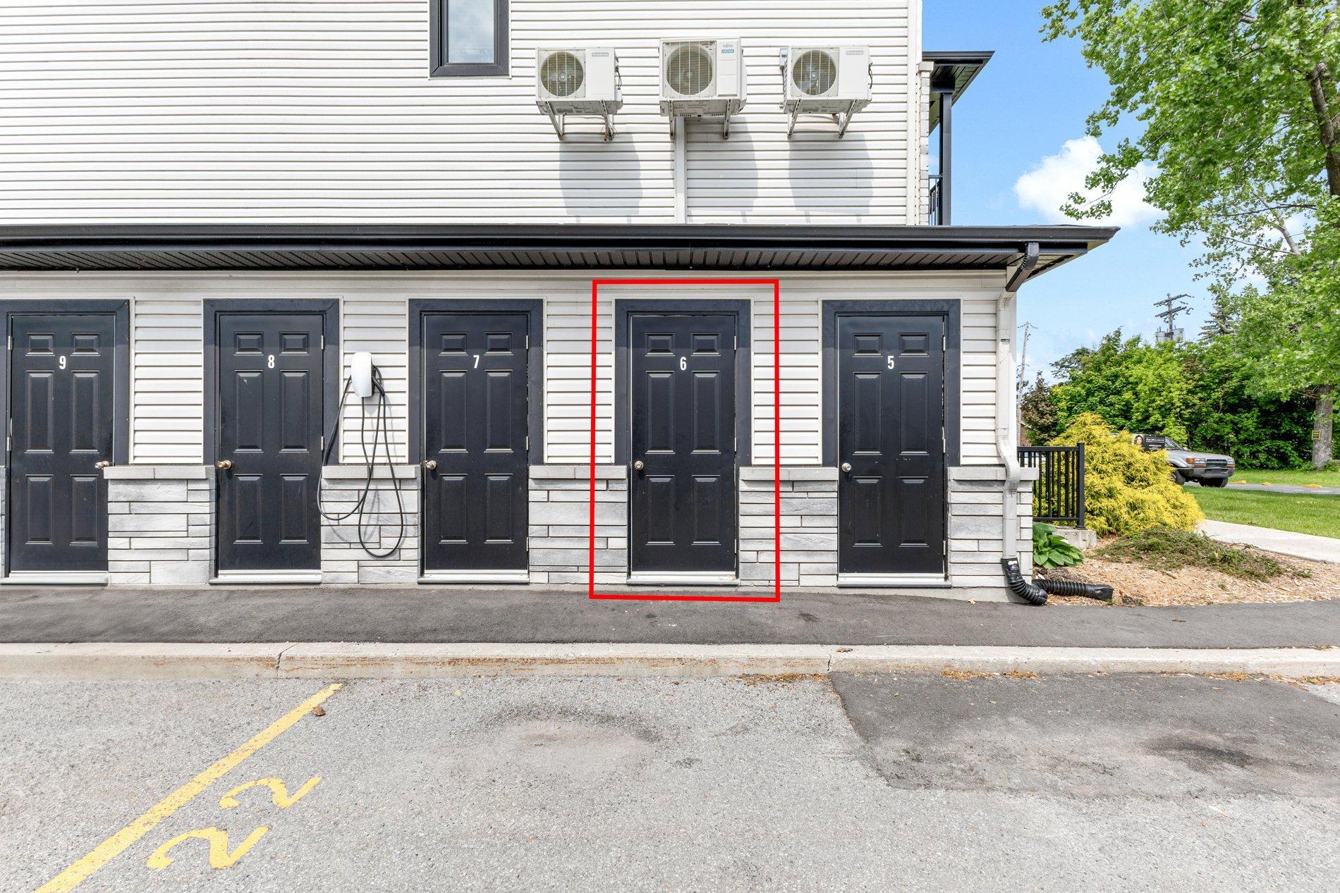 









200


Rue des Ruisseaux

, 6,
L'Île-Perrot,




QC
J7V0Z3

