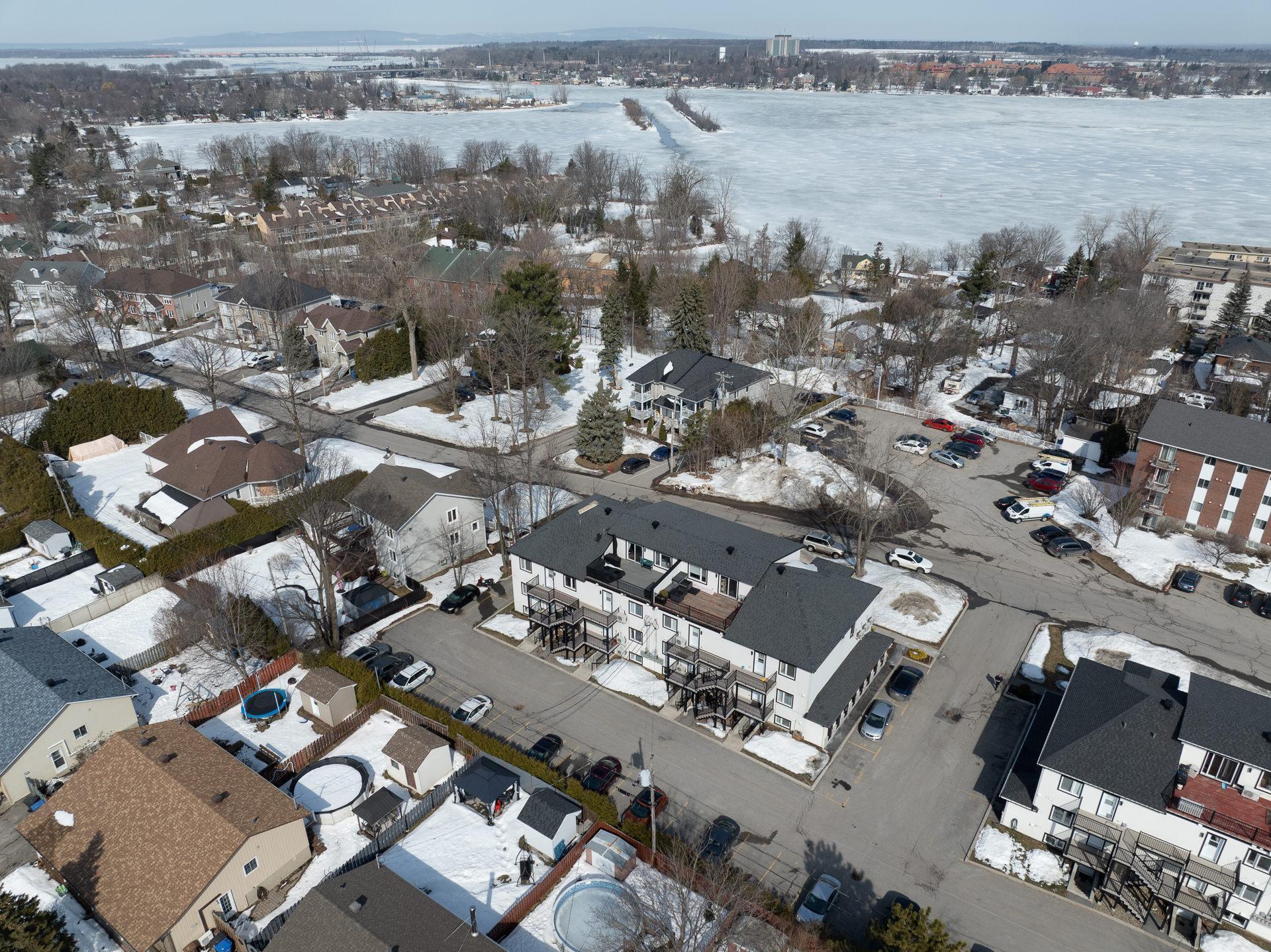 









200


Rue des Ruisseaux

, 6,
L'Île-Perrot,




QC
J7V0Z3

