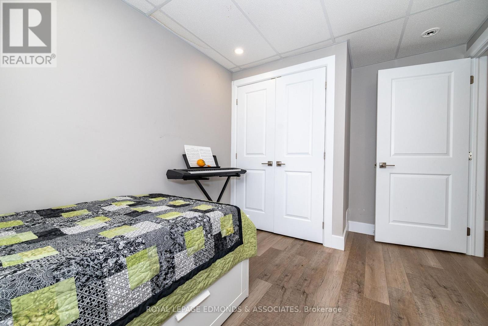 












464 DOMINION STREET

,
Pembroke,




Ontario
K8A4W8

