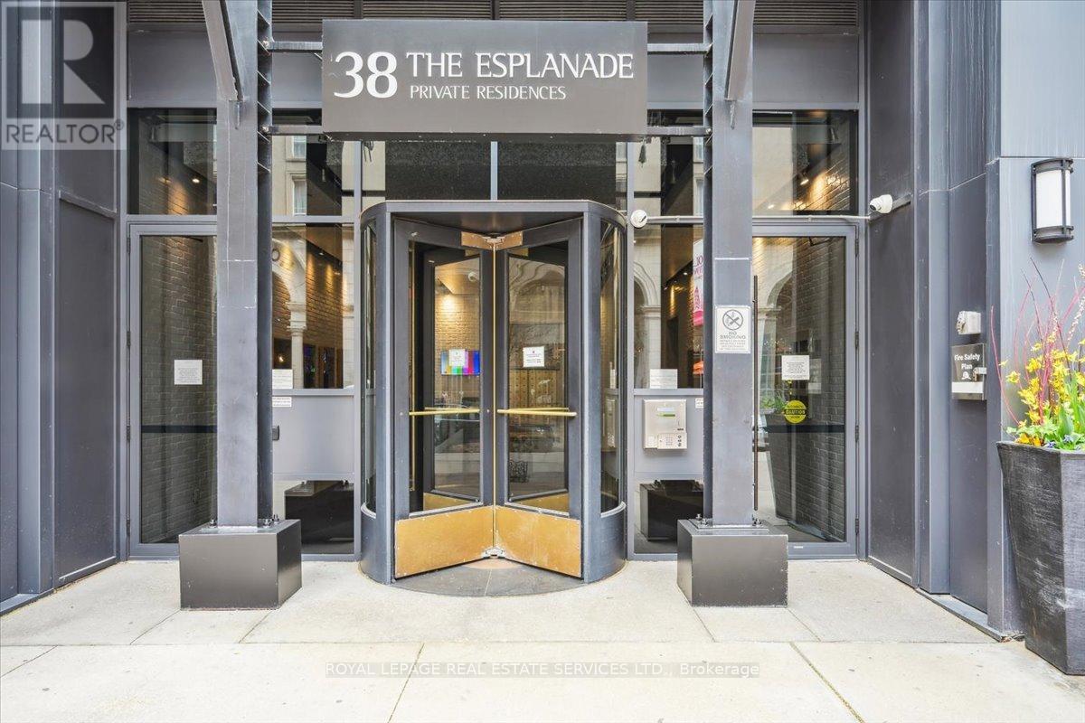 












807 - 38 THE ESPLANADE

,
Toronto,




Ontario
M5E1A5

