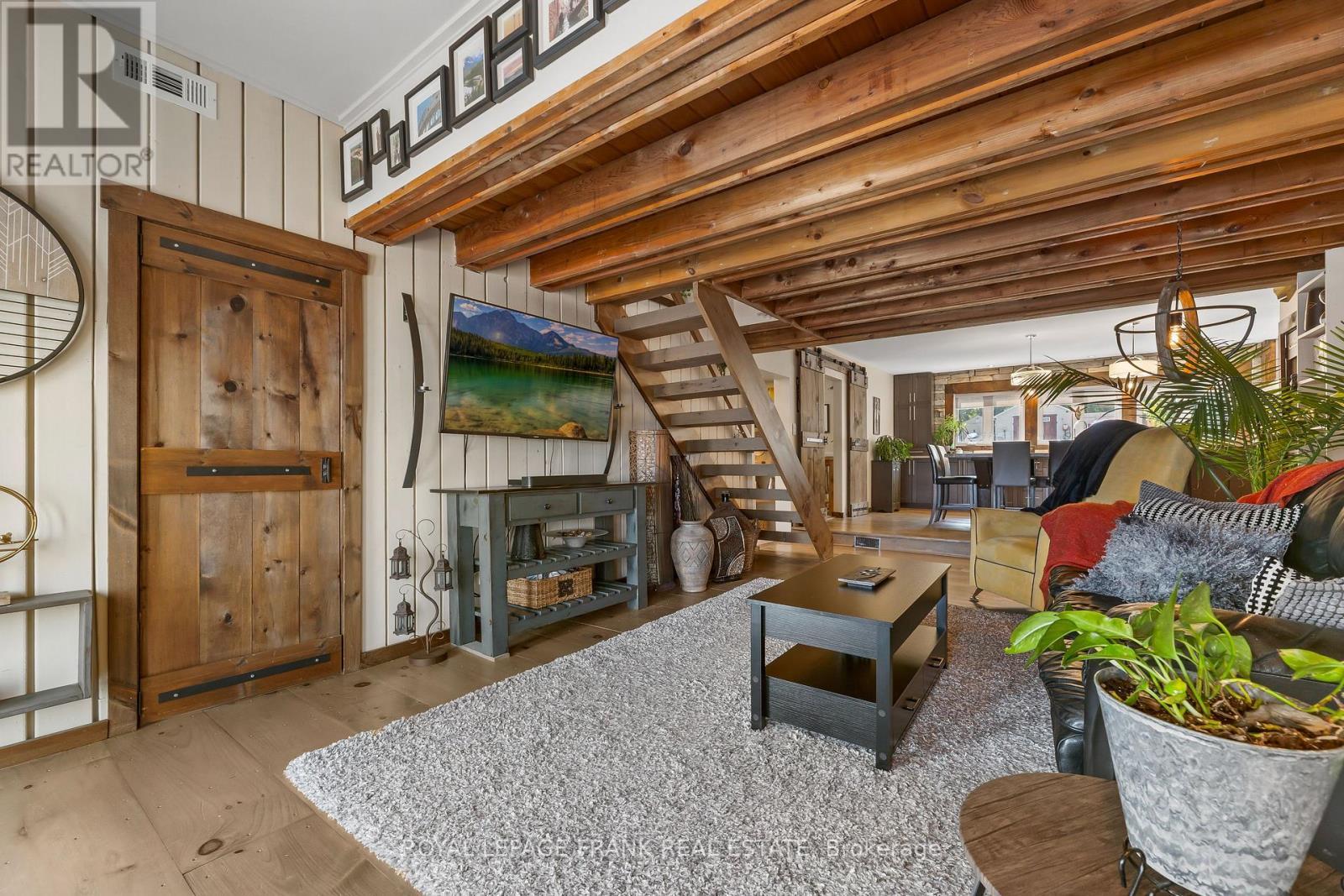 












264 WILLIAMS POINT ROAD

,
Scugog,




Ontario
L0B1E0

