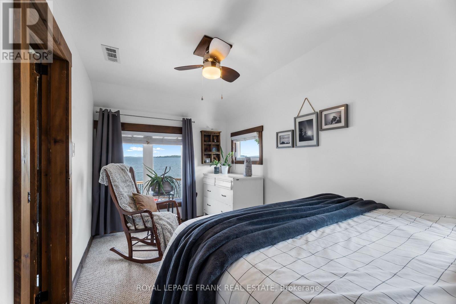 












264 WILLIAMS POINT ROAD

,
Scugog,




Ontario
L0B1E0

