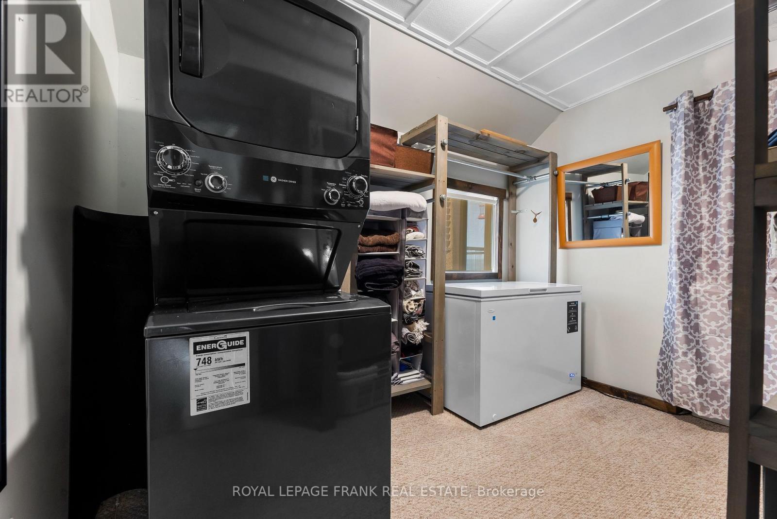 












264 WILLIAMS POINT ROAD

,
Scugog,




Ontario
L0B1E0

