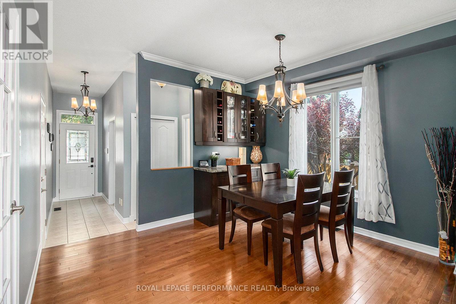 












1877 SPRINGRIDGE DRIVE

,
Ottawa,




Ontario
K4A4P9

